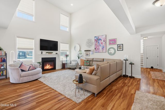 25 Timber Creek Drive, Ballston, NY 12019