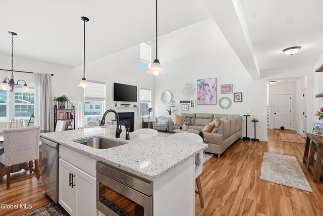 25 Timber Creek Drive, Ballston, NY 12019