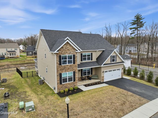 25 Timber Creek Drive, Ballston, NY 12019