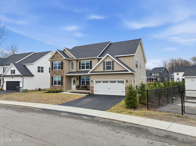 25 Timber Creek Drive, Ballston, NY 12019