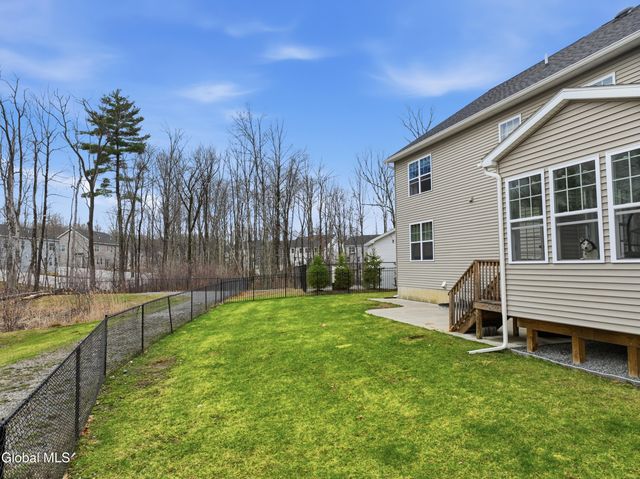 25 Timber Creek Drive, Ballston, NY 12019