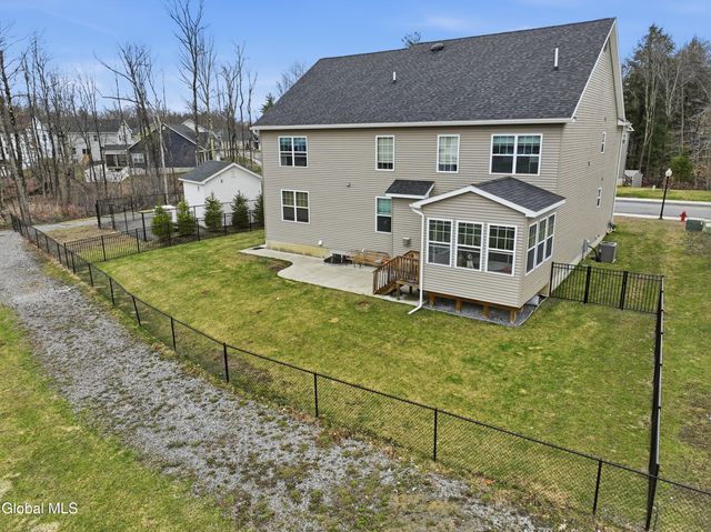 25 Timber Creek Drive, Ballston, NY 12019