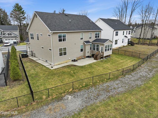 25 Timber Creek Drive, Ballston, NY 12019