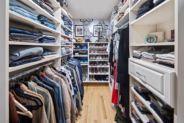 52 Mystic St 1, Boston, MA 02129