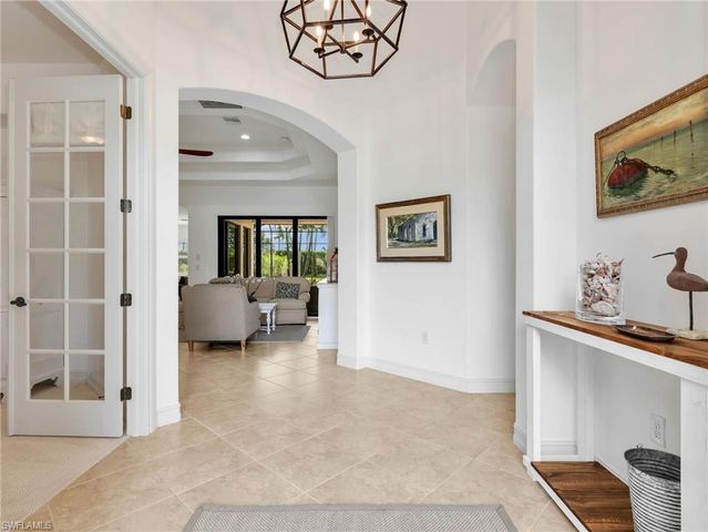 7660 Cottesmore DR, Naples, FL 34113