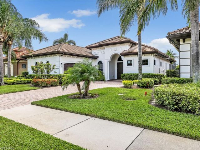 7660 Cottesmore DR, Naples, FL 34113