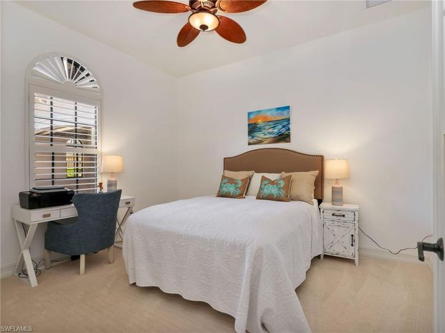 7660 Cottesmore DR, Naples, FL 34113