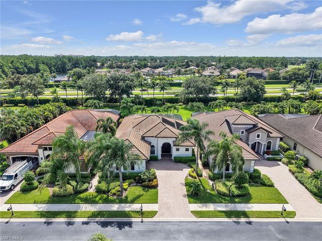 7660 Cottesmore DR, Naples, FL 34113