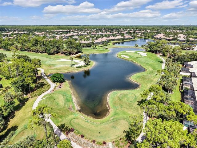 7660 Cottesmore DR, Naples, FL 34113