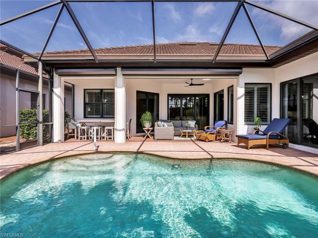 7660 Cottesmore DR, Naples, FL 34113