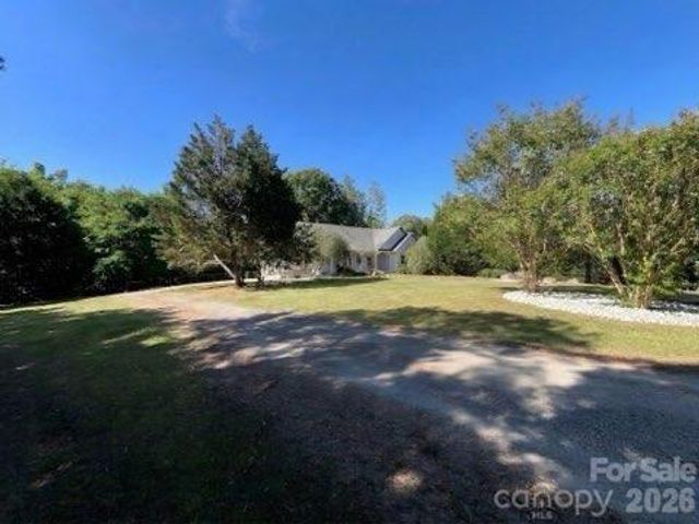 13033 Asbury Chapel Road, Huntersville, NC 28078
