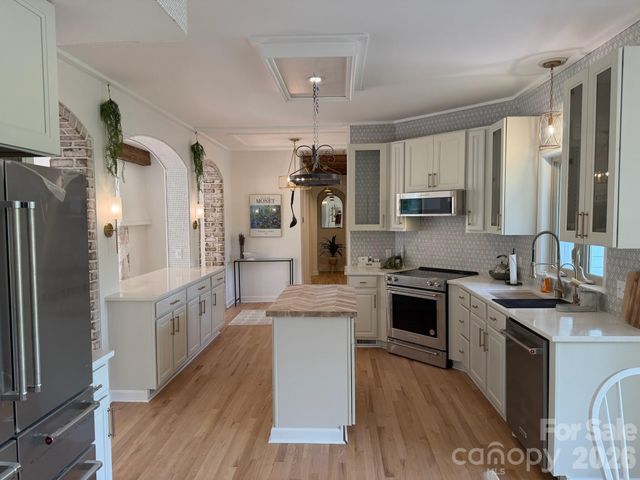 13033 Asbury Chapel Road, Huntersville, NC 28078