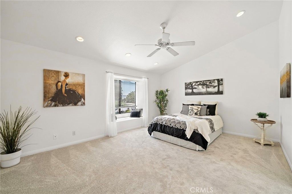 Image 14 of property listing at 2168 Kristin, Costa Mesa, CA 92627