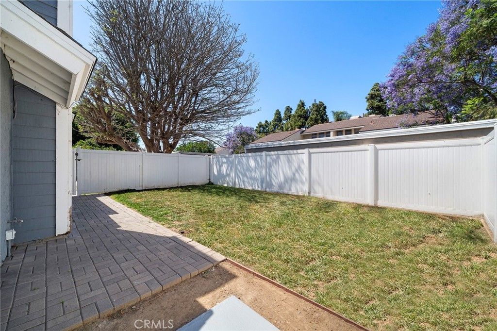 Image 24 of property listing at 2168 Kristin, Costa Mesa, CA 92627