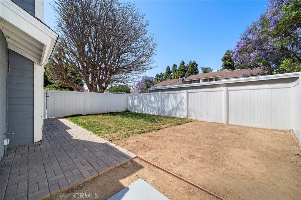 Image 30 of property listing at 2168 Kristin, Costa Mesa, CA 92627