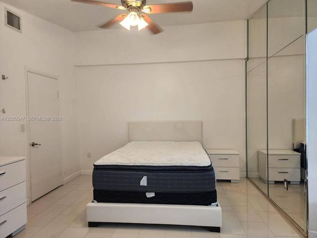 11841 SW 18th St 4-21, Miami, FL 33175
