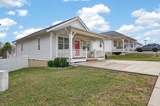 400 Juniper Dr, Cookeville, TN 38501