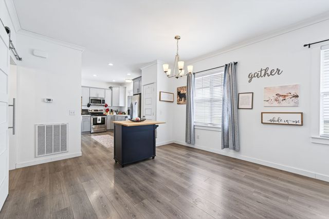 400 Juniper Dr, Cookeville, TN 38501