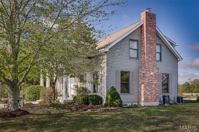 1733 Highway Aa, Farmington, MO 63640