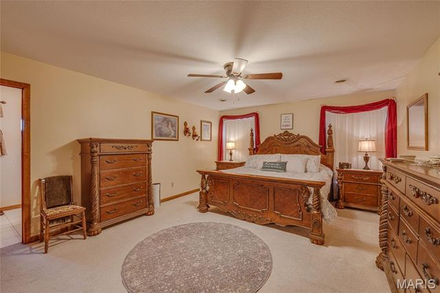 1733 Highway Aa, Farmington, MO 63640