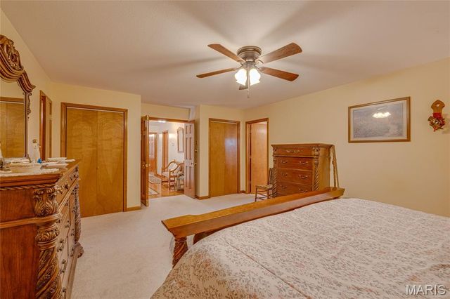 1733 Highway Aa, Farmington, MO 63640