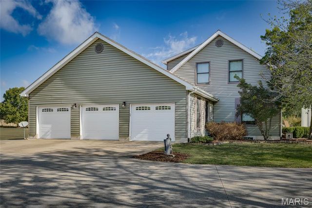 1733 Highway Aa, Farmington, MO 63640