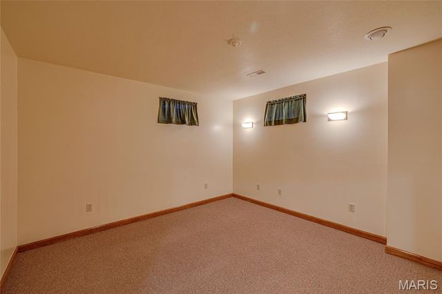 1733 Highway Aa, Farmington, MO 63640