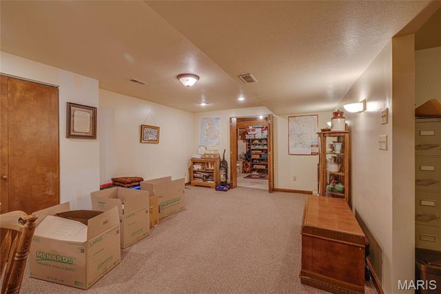 1733 Highway Aa, Farmington, MO 63640