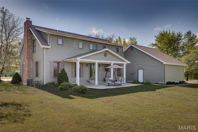 1733 Highway Aa, Farmington, MO 63640
