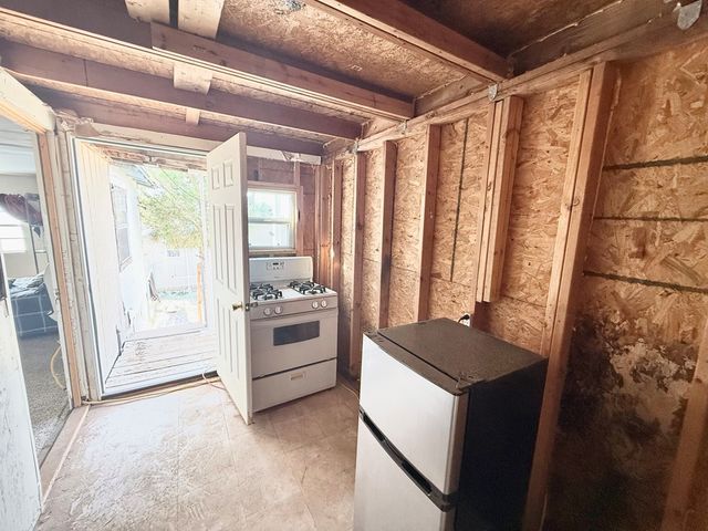 817 E 15th St, Odessa, TX 79761