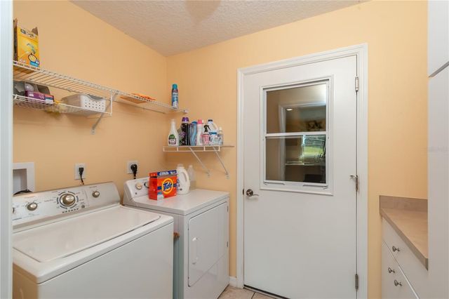 6140 NW 145TH AVENUE ROAD, Morriston, FL 32668