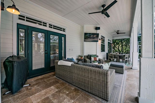 6004 HAMMOCK HILL AVENUE, Lithia, FL 33547