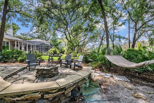 6004 HAMMOCK HILL AVENUE, Lithia, FL 33547