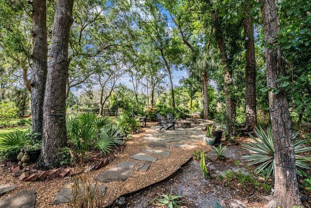 6004 HAMMOCK HILL AVENUE, Lithia, FL 33547