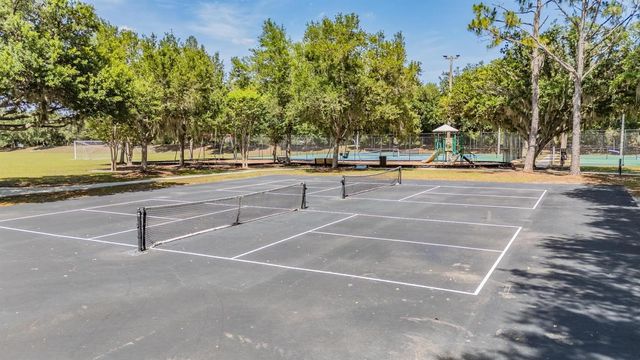 6004 HAMMOCK HILL AVENUE, Lithia, FL 33547
