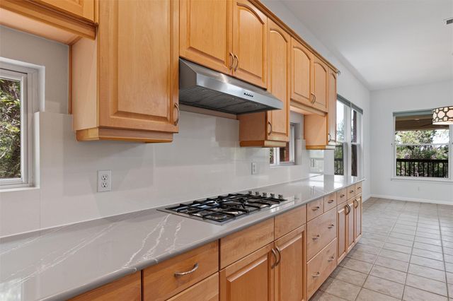 8204 Texas Plume RD, Austin, TX 78759
