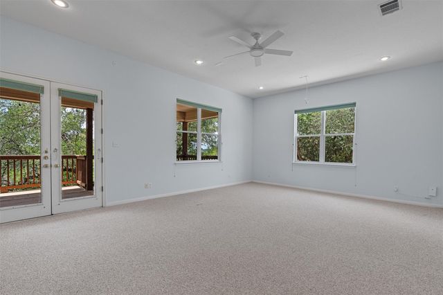 8204 Texas Plume RD, Austin, TX 78759
