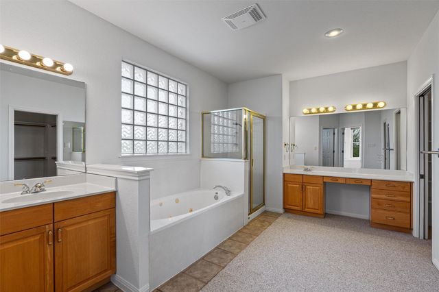 8204 Texas Plume RD, Austin, TX 78759