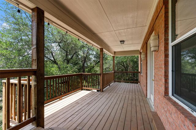 8204 Texas Plume RD, Austin, TX 78759