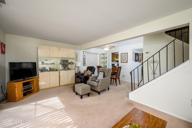 12 Pheasant Place, Howell, NJ 07731