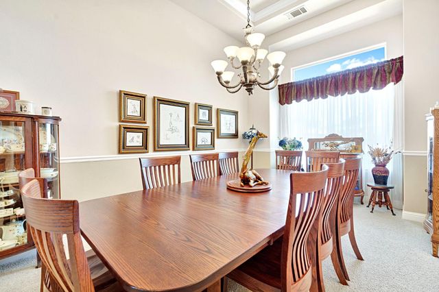 2572 Trenton Avenue, Clovis, CA 93619