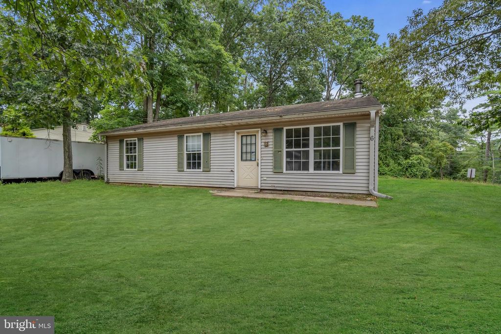 6 DAHLIA STREET, Browns Mills, NJ 08015