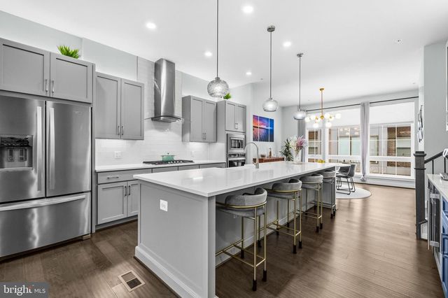 1878 EASTERLY RD, Reston, VA 20190