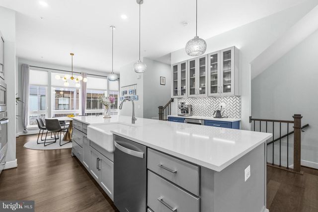 1878 EASTERLY RD, Reston, VA 20190