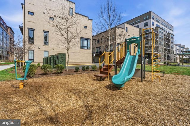 1878 EASTERLY RD, Reston, VA 20190