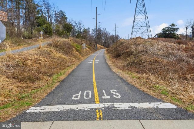 1878 EASTERLY RD, Reston, VA 20190