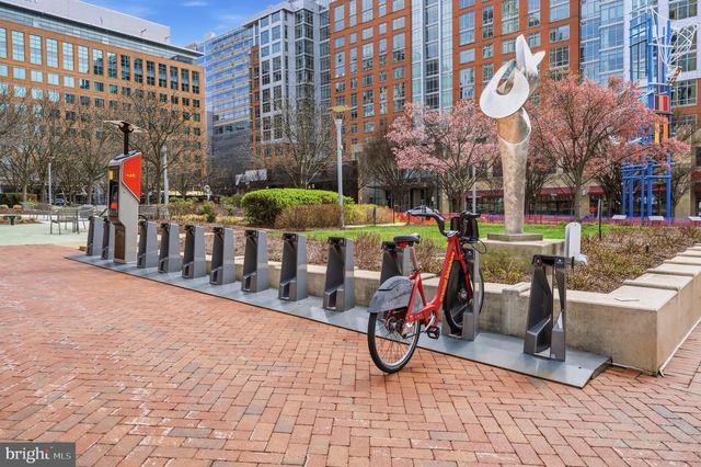 1878 EASTERLY RD, Reston, VA 20190