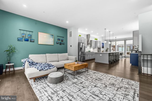 1878 EASTERLY RD, Reston, VA 20190