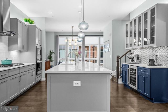 1878 EASTERLY RD, Reston, VA 20190