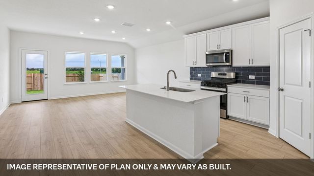 25512 Timber Drop LN, Elgin, TX 78621